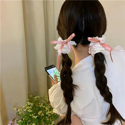 Qros之女以独家新闻为名的疯狂