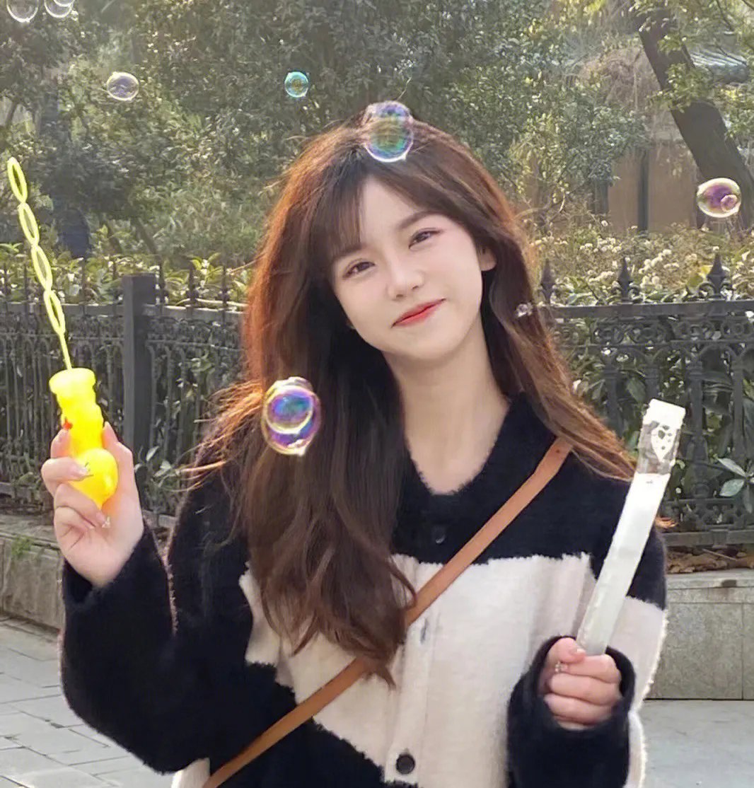 领证后，被总裁老公高调宠